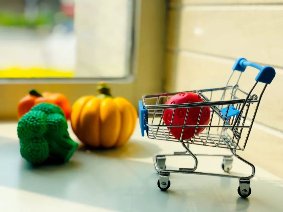 鑲剰椋熷搧杩囨湡鍐呭箷,杩涘彛椋熷搧杩囦繚璐ㄦ湡濡備綍澶勭綒