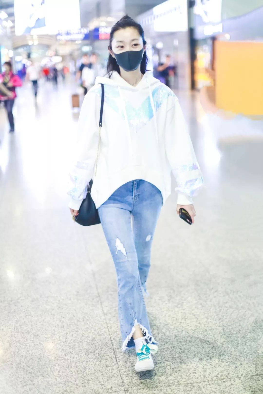 破洞裤什么时间开始流行的,破洞裤太破了怎么改