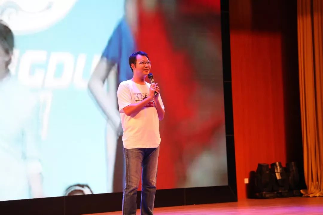 恒大足球夺冠大合唱,恒大足球学校比赛直播