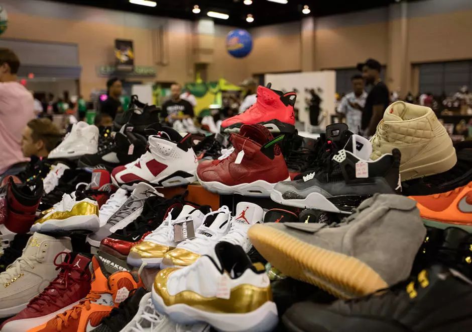 鞋子也疯狂完整视频,球鞋也要与时俱进