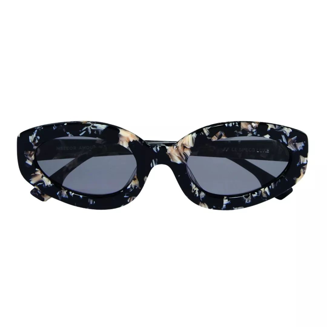 花钱减压|戴上太阳镜就能更阳光，不信请看宋茜和春春的脸！