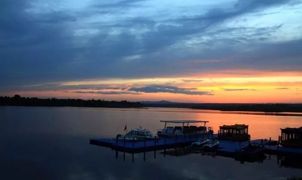 初夏可以去哪旅行,夏天周末去哪儿玩