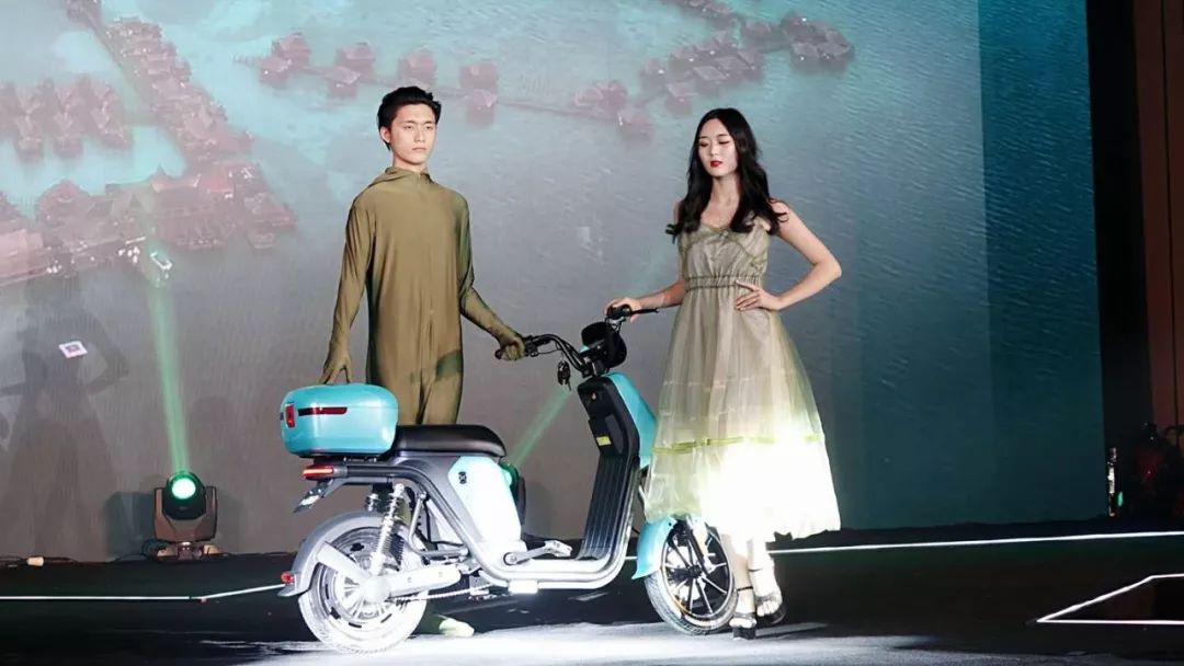 新日携手天猫将深度合作！两款新品发布质感爆棚！