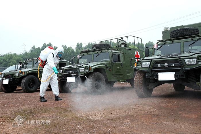 野外驻训，这6招帮你轻松搞定*麻疹荨**！