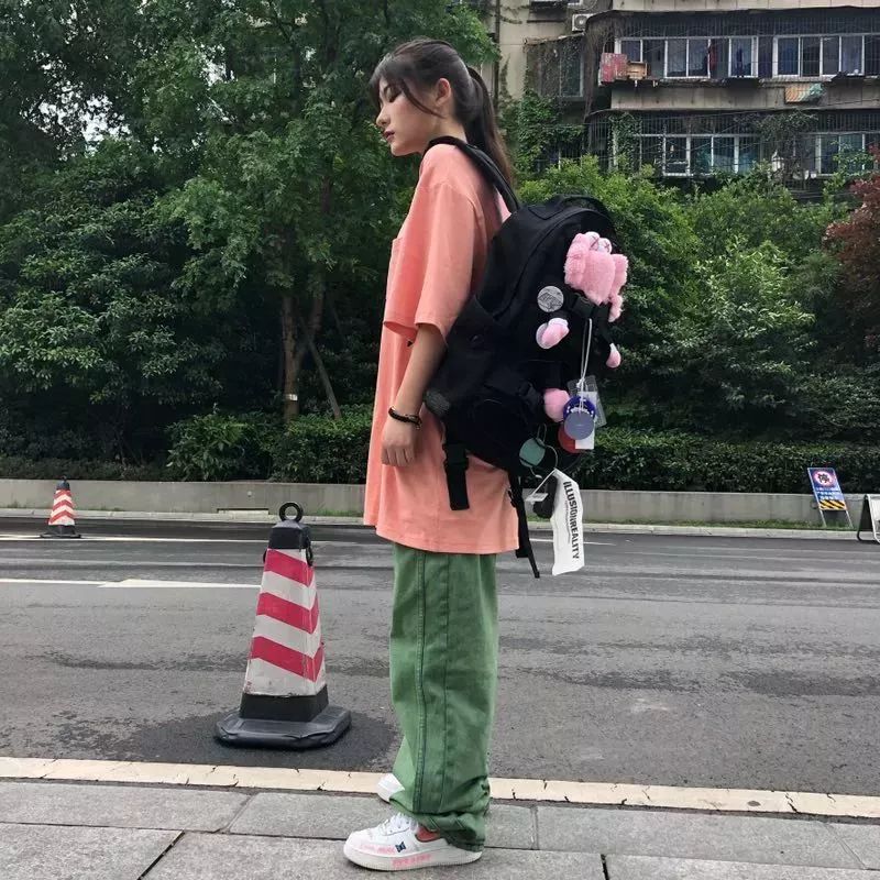 鸳鸯鞋怎样穿,穿鸳鸯鞋如何不尴尬