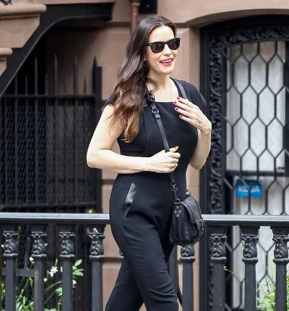 脸圆又黑适合戴什么墨镜,胖脸戴墨镜