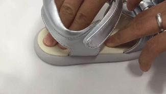 不烧脚又好看的运动风凉鞋推荐,小蓝羊凉鞋男测评