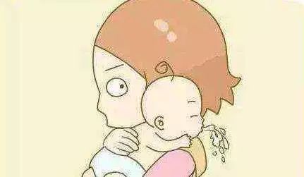 宝宝干呕吐奶怎么回事十个月,宝宝呛奶程大夫