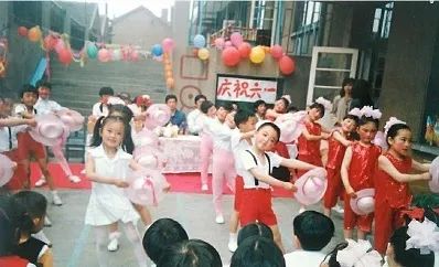 【改革开放中的今天】2008年5月31日,556辆长城精灵轿车出口非洲俄罗斯,河北省轿车出口实现零突破