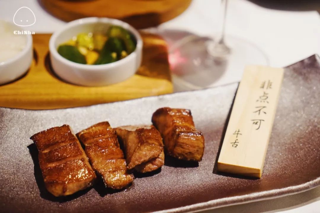 一周吃饭居然花掉1万块?!真是胆子肥了