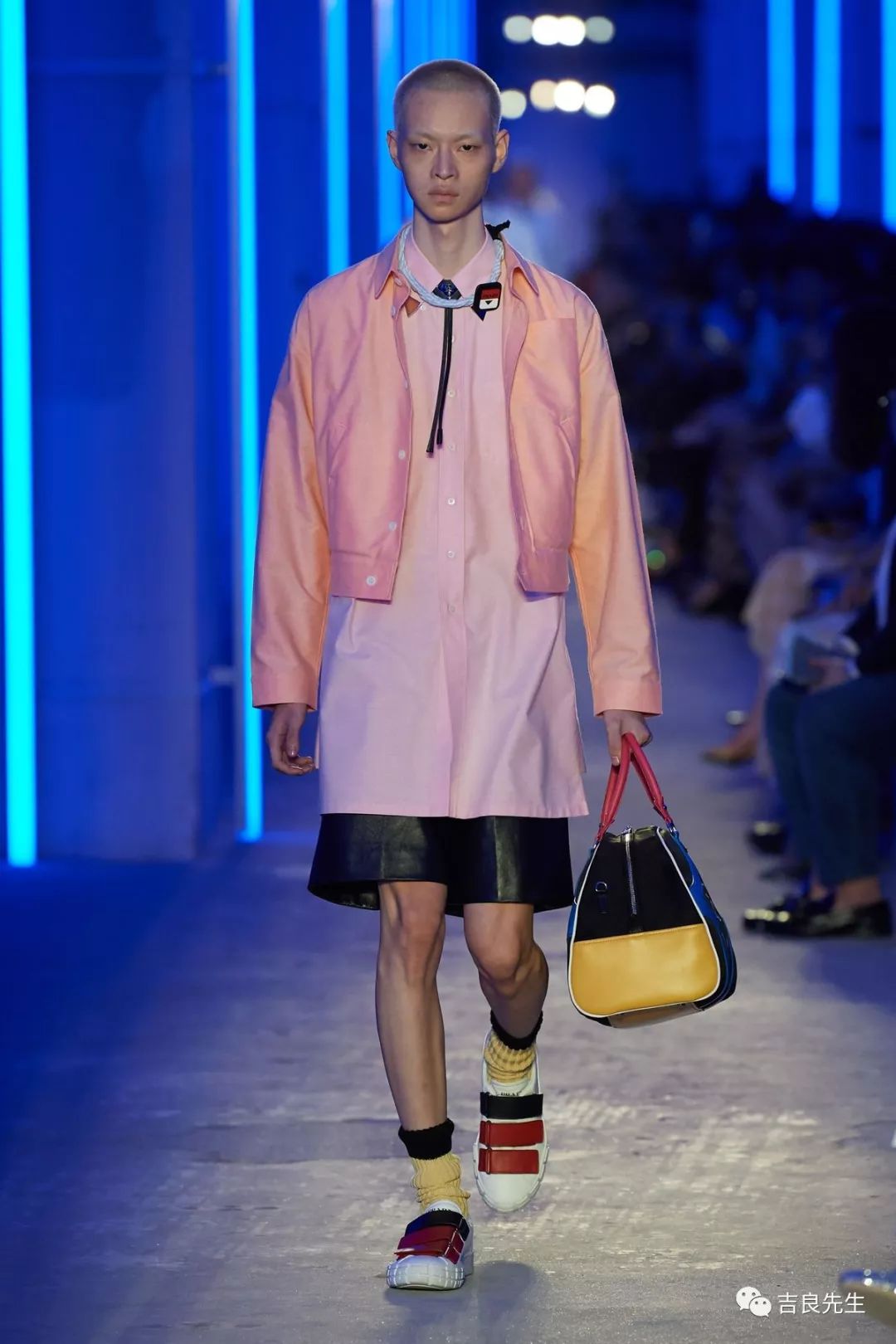 prada在上海开了菜市场在哪里,prada上海展会