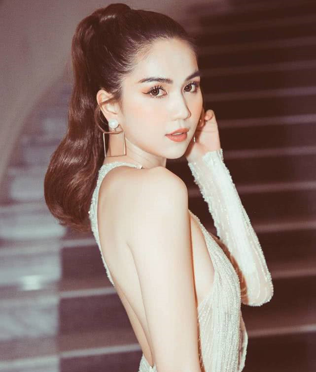 辣眼睛走秀合集,越南模特戛纳红毯视频