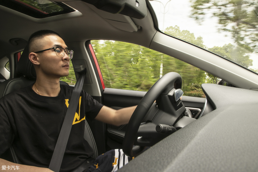 沉浸式体验2023款名爵6,21年名爵6领潮版体验