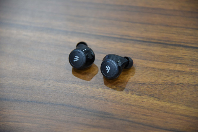 漫步者tws5蓝牙耳机怎么配对,漫步者tws5恢复出厂设置