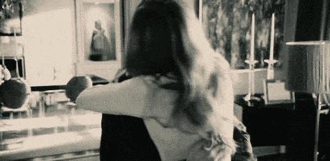 让我们谈一场光明正大的恋爱,让我们谈一次光明正大的恋爱