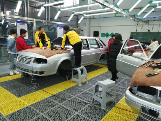 人才培养改变市场现状,老人头汽车美容以人为本走可持续发展之路