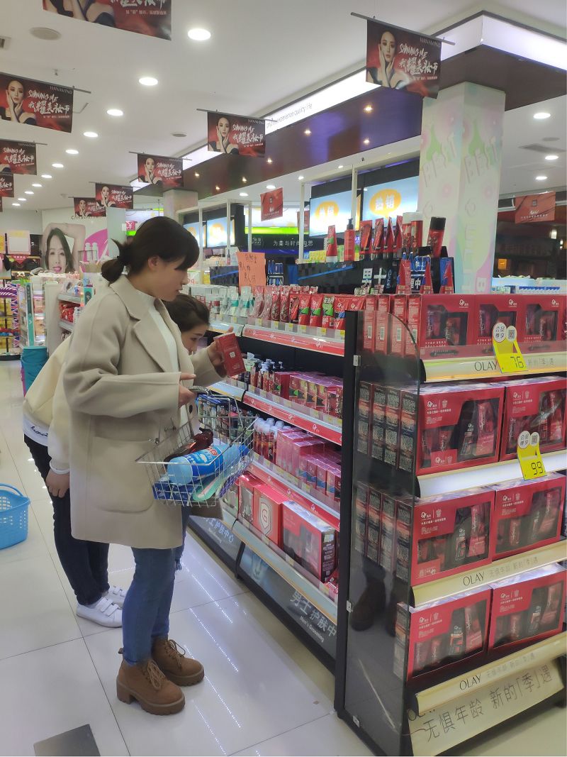 美妆批发市场进货渠道图,山东美容院必看化妆品发展趋势