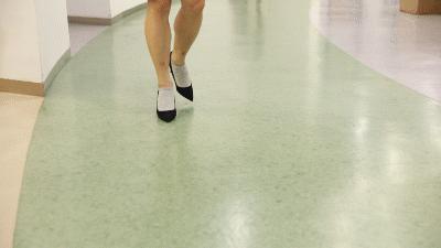 袜子总是往下掉小窍门,袜子老是脱落有什么办法补救