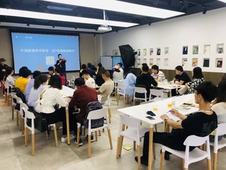 蓝V短视频训练营首期成功开班9小时强化培训青岛全市40余名精英同台首秀