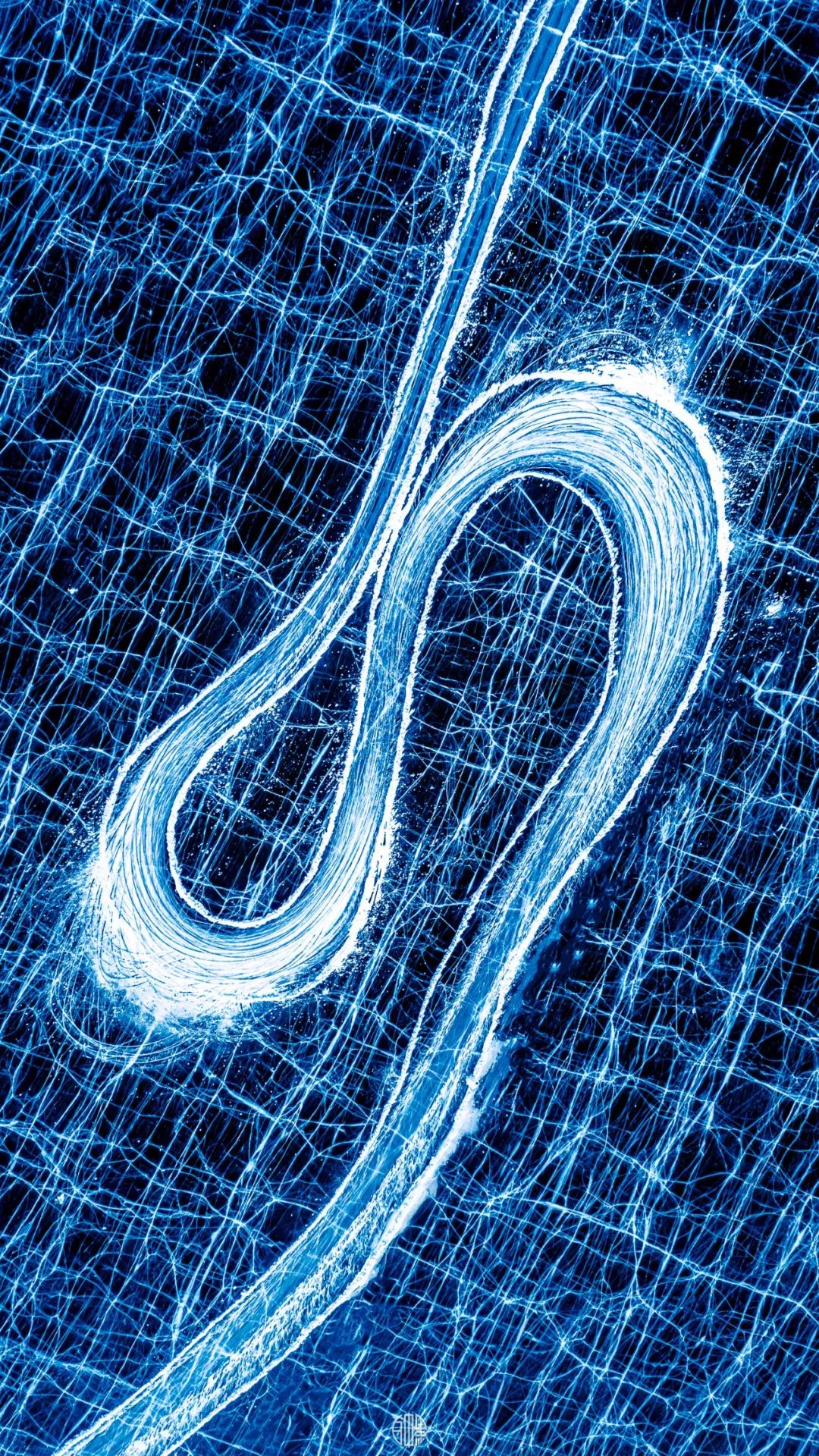 「荐读」朋友圈消失两年，他独自航拍中国，照片惊艳世界