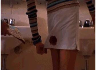 躺着都能洗衣服！国人变态黑科技，一泡，衣服自己就干净了