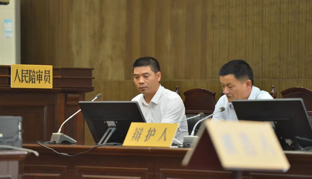 男子刺伤法官刺死狱警维持死刑,刺伤法官刺死狱警案