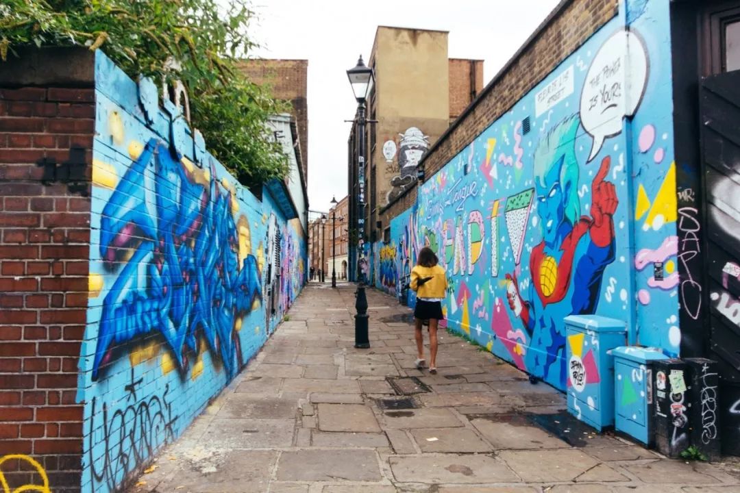 放弃高考录取结果，美术基础薄弱的她却成功申请到UAL和UCA双offer