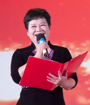 一袭白衣救死扶伤文章,一袭白衣救死扶伤