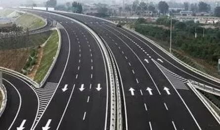 每天3分钟尽览天下事（微信、支付宝可免费申领ETC/年底前，河南又有5条高速要通车/本月郑州有9场主题招聘会等你来）