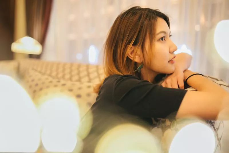 除了帽子以外还可以用什么遮头发,除了帽子还有什么遮挡发际线