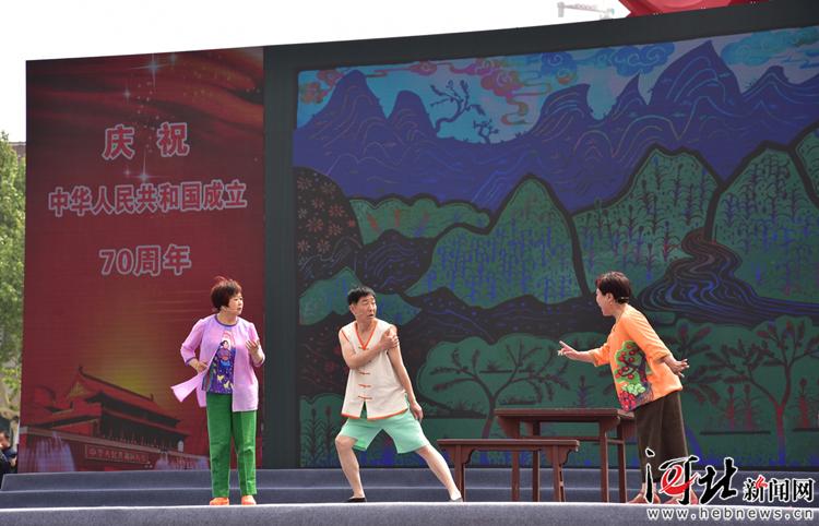 激发群众文艺创作积极性,文艺创作立足群众的精神需求