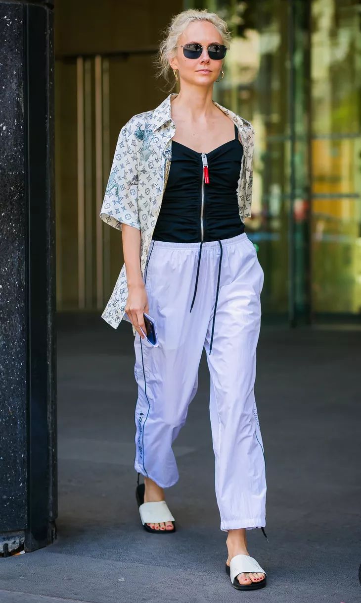 平底拖鞋｜想穿得高级，就选这10双