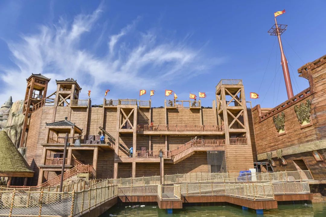 奇积乐园工程队发生巨大冲突 (奇积乐园第一集)