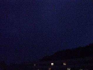 野外雷雨天气安全注意事项,野外遇到雷雨怎么避险