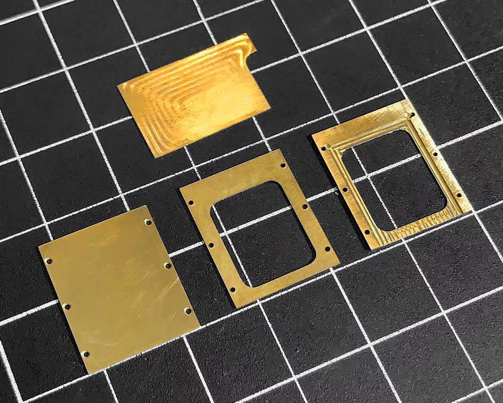 「一周影像资讯」相机迷制作出世界上最小胶片相机；蜷川实花执导电影《人间失格》九月上映