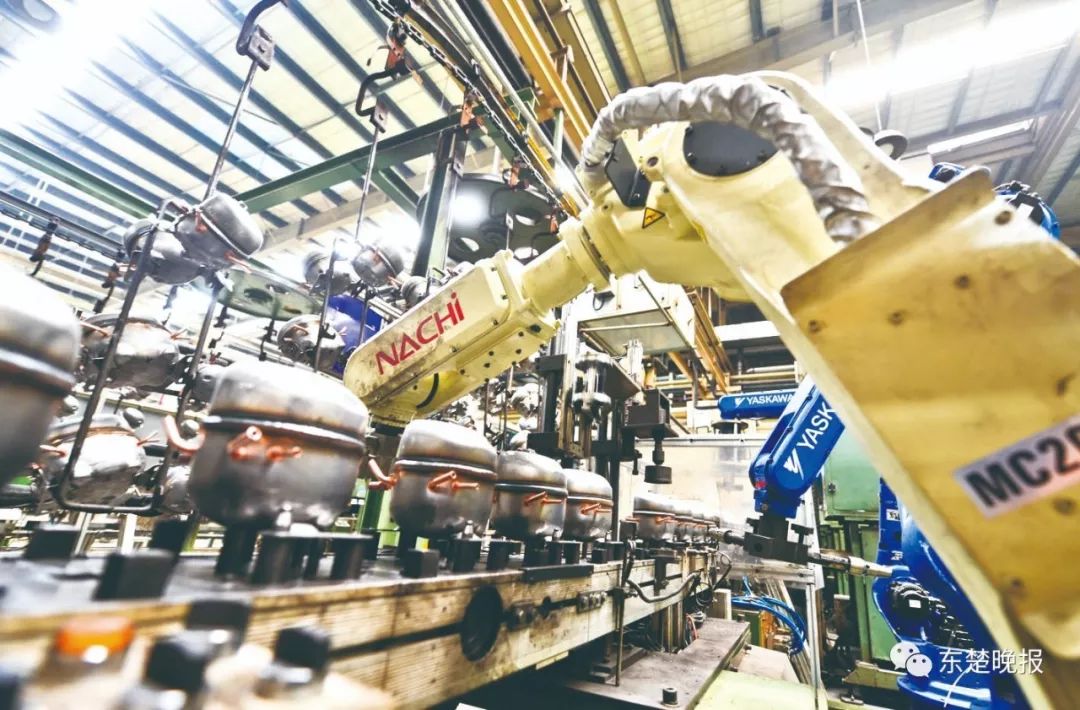 什么是黄石火山,什么是黄石车牌