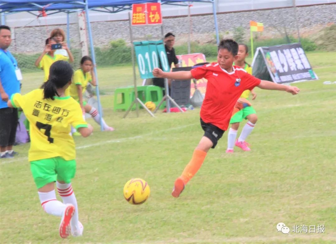 丰富假期生活加强足球交流——北海市举办2019年全国青少年足球冬夏令营活动