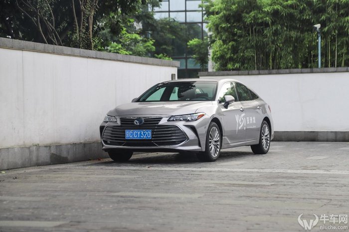 丰田亚洲龙没有电,2021款亚洲龙混动试驾视频