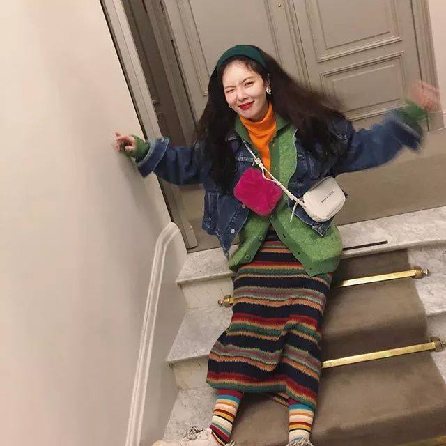 金泫雅的红卡点,金泫雅年卡