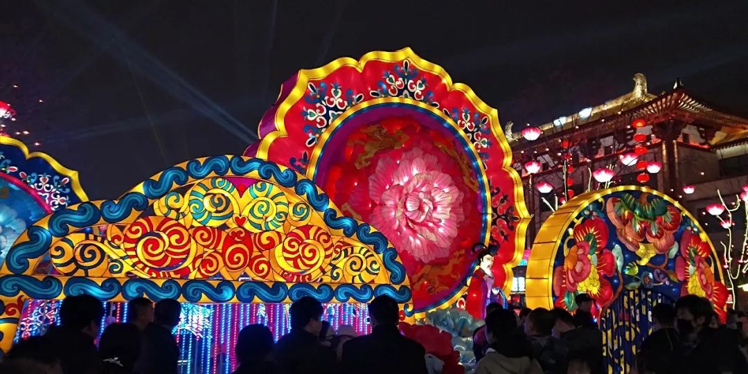 请问中国国花是不是牡丹,牡丹为什么是我国的国花50字