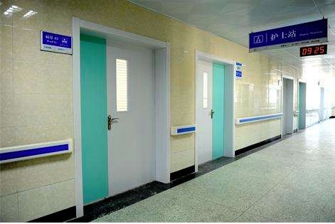 东北小伙*丸睾**碎了、膀胱破裂！女友做出了这个举动……