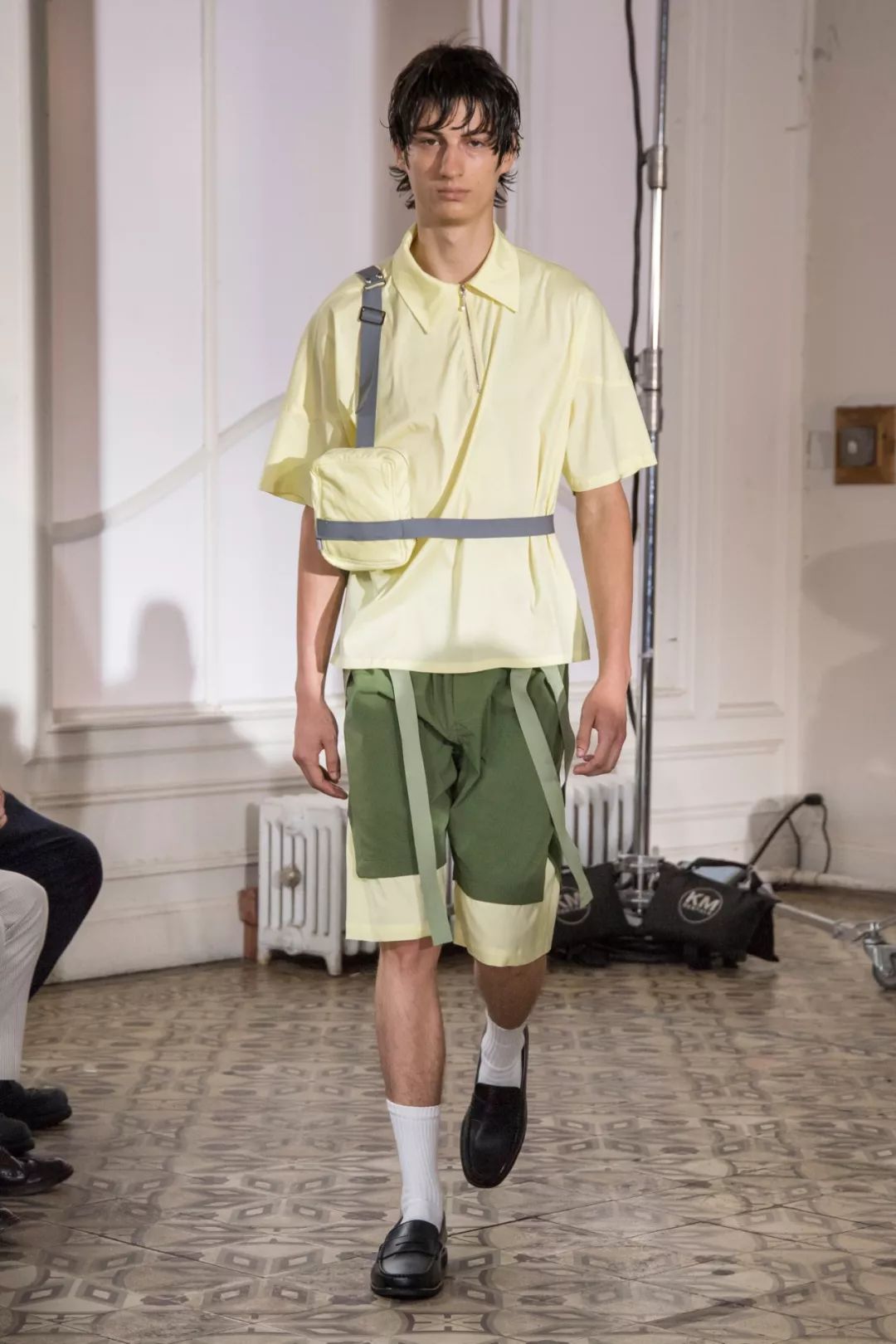 20年春夏男装流行色,2020国际服装春夏男装色彩配比