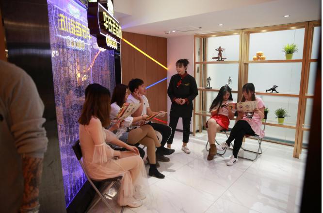 特色火锅冒菜店加盟,特色火锅餐饮加盟招商