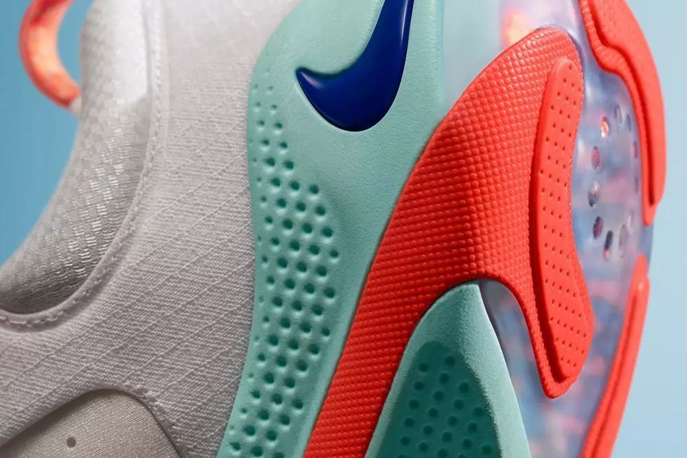 nike缓震稳定性好的鞋,nike板鞋加boost大底