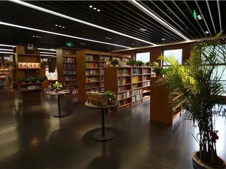 高校校园书店怎么开？听听央视报道怎么说