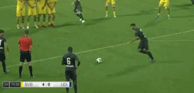 多特4-4斯图加特,阿什拉夫面对多特