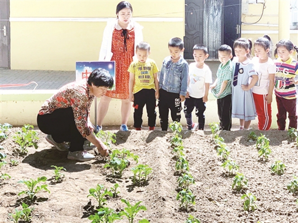 武威市加强未成年人思想道德建设,培育未成年社会主义核心价值观