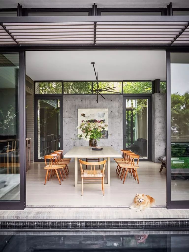 一面水泥墙惊艳了整个院子,水泥墙中式风格