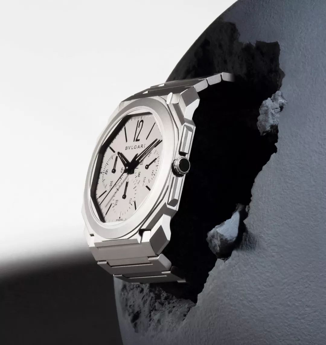 别拿豆包不当干粮，手表超薄也是一种复杂功能；哈雷摩托车和它的追赶者差在哪里？座头距