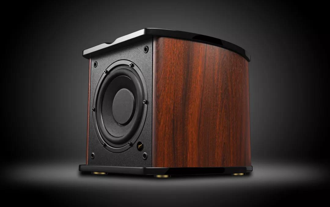 桌面hifi音响一体机,惠威m50wmkiii和m100mkiii怎么选